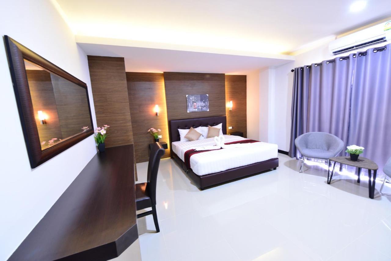 The Room Boutique Hotel Sakon Nakhon Exterior photo